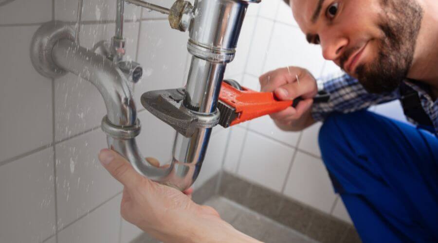 Professional tankless water heater installation in Cross Timbers, MO